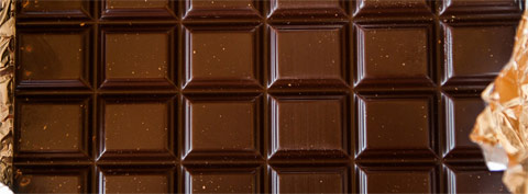 Plain semi-dark chocolate bar